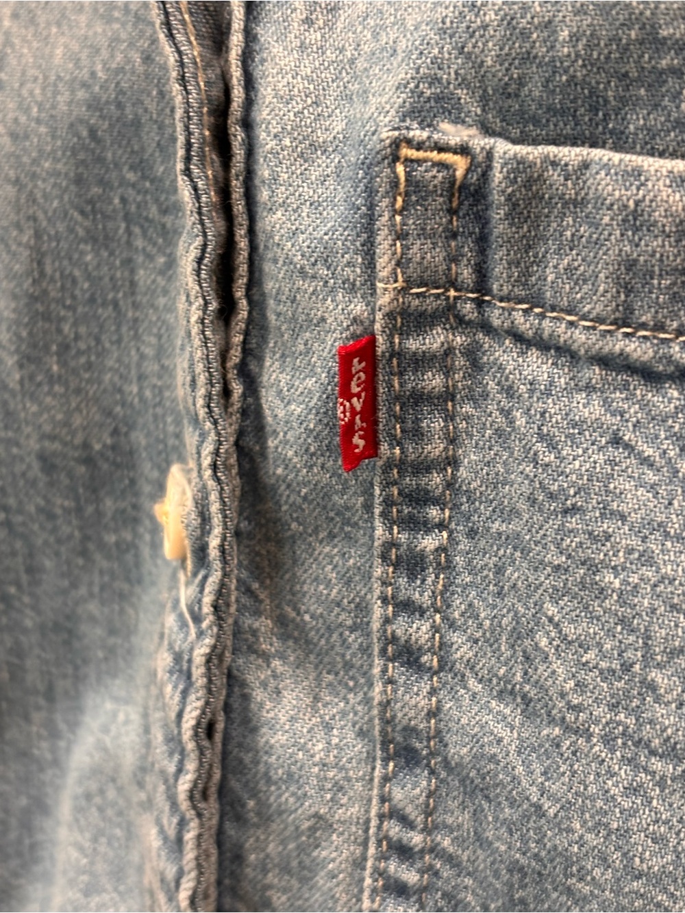 Levi’s Roxy Puff Sleeve Button Up - Picture 7 of 14